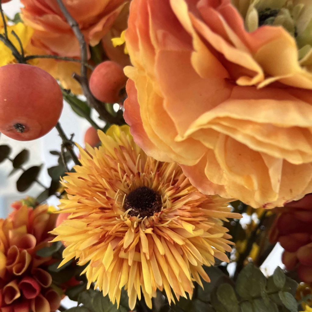 bouquet de fleurs artificielles, fleur stabilisée oranges, fleurs artificielles haut de gamme, bouquet de fleur, bouquet de fleur haut de gamme, fleur artificielle, fleur artificielle de qualité, vases design, contemporain, fleur artificielles haut de gamme, fleurs artificielles oranges