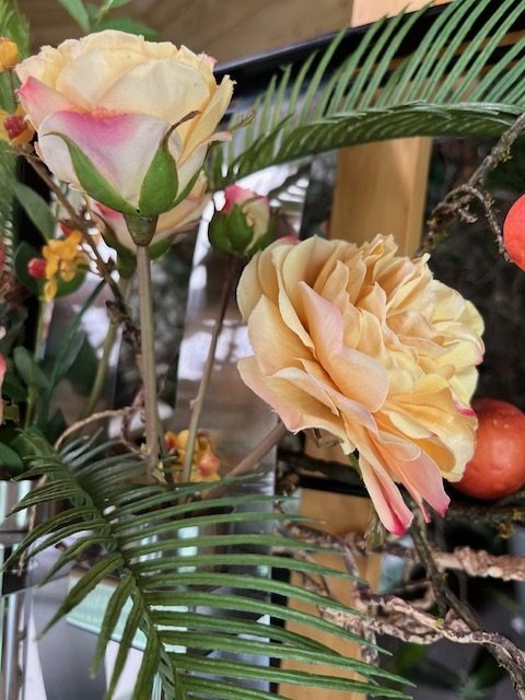 bouquet de fleurs artificielles, fleur stabilisée, fleurs artificielles haut de gamme, bouquet de fleur, bouquet de fleur haut de gamme, fleur artificielle, fleur artificielle de qualité, vases design, contemporain, bouquet de rose haute gamme, bouquet de roses artificielles