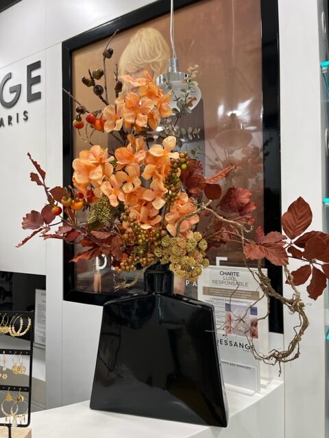 bouquet de fleurs artificielles, fleur stabilisée oranges, fleurs artificielles haut de gamme, bouquet de fleur, bouquet de fleur haut de gamme, fleur artificielle, fleur artificielle de qualité, vases design, contemporain, fleur artificielles haut de gamme, fleurs artificielles oranges