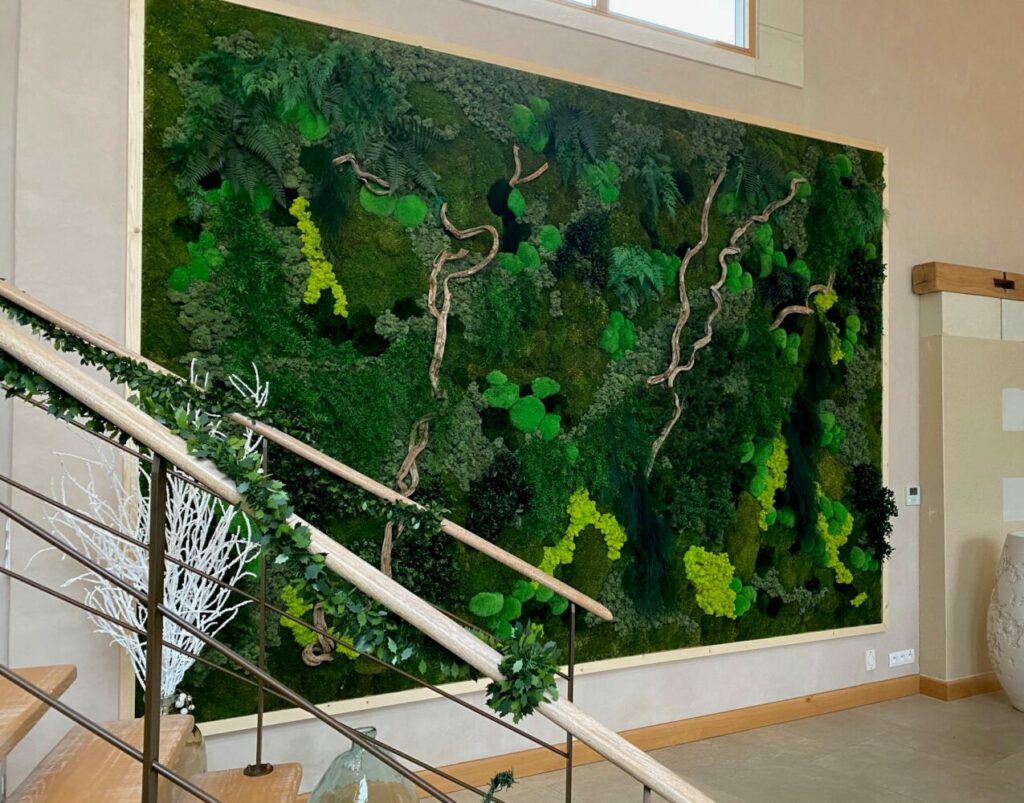 Mur végétal, cadre en bois, sur mesure entreprise, plante stabilisée, tours, cloison végétalisée, design végétal, art végétal, création végétale