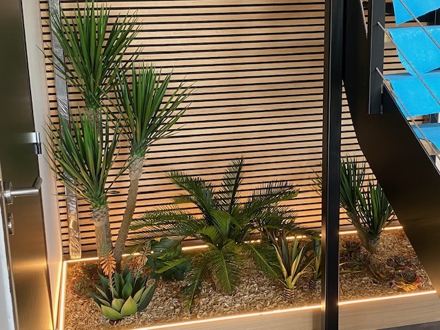 plante, plante artificielle en pot, plante synthétique, vases contemporains, vases designs, plante artificielle intérieur haut de gamme, plante artificielle extérieur haut de gamme, plantes grasses artificielles,