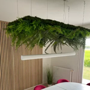 Plafond végétal artificiel : esthétique et sécurité pour vos espaces professionnels
